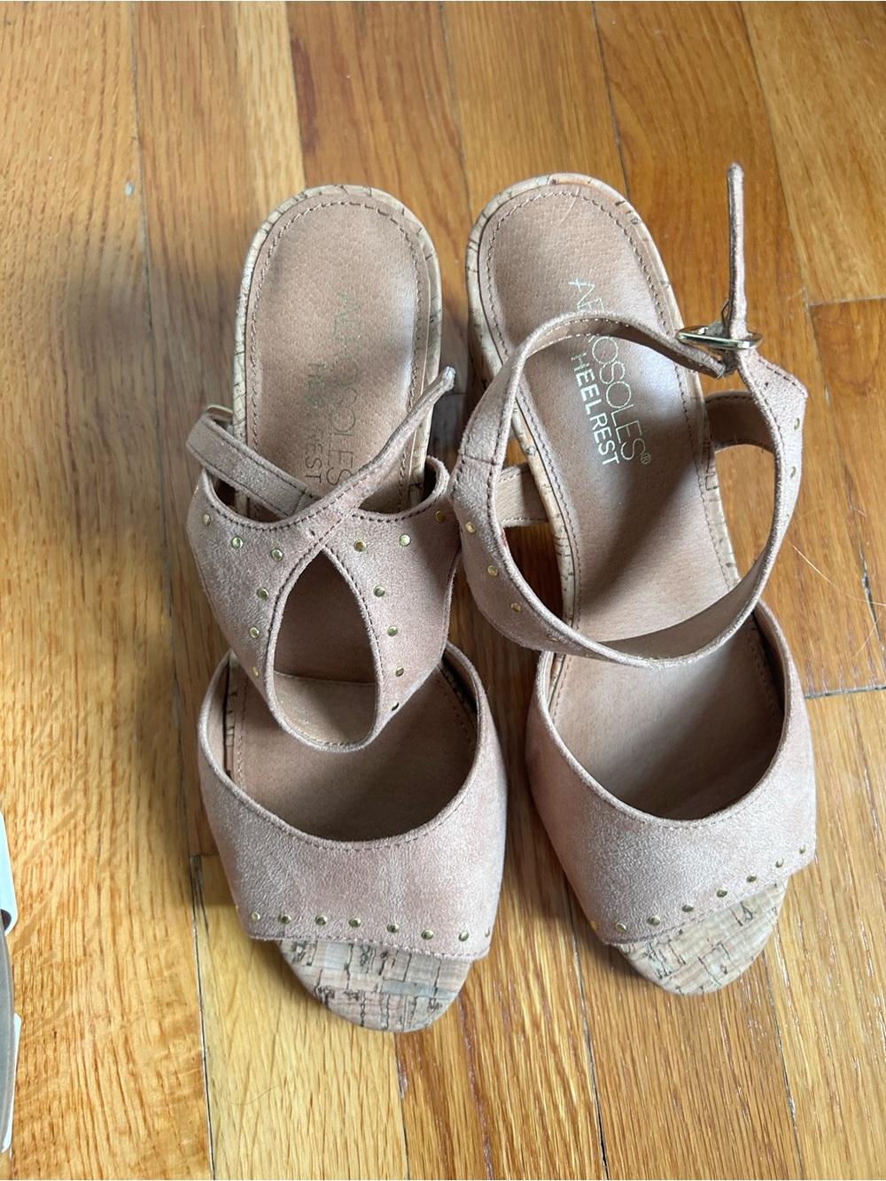 Aerosoles size 6 cork block heels taupe/camel Suede Open-Toe Sandals